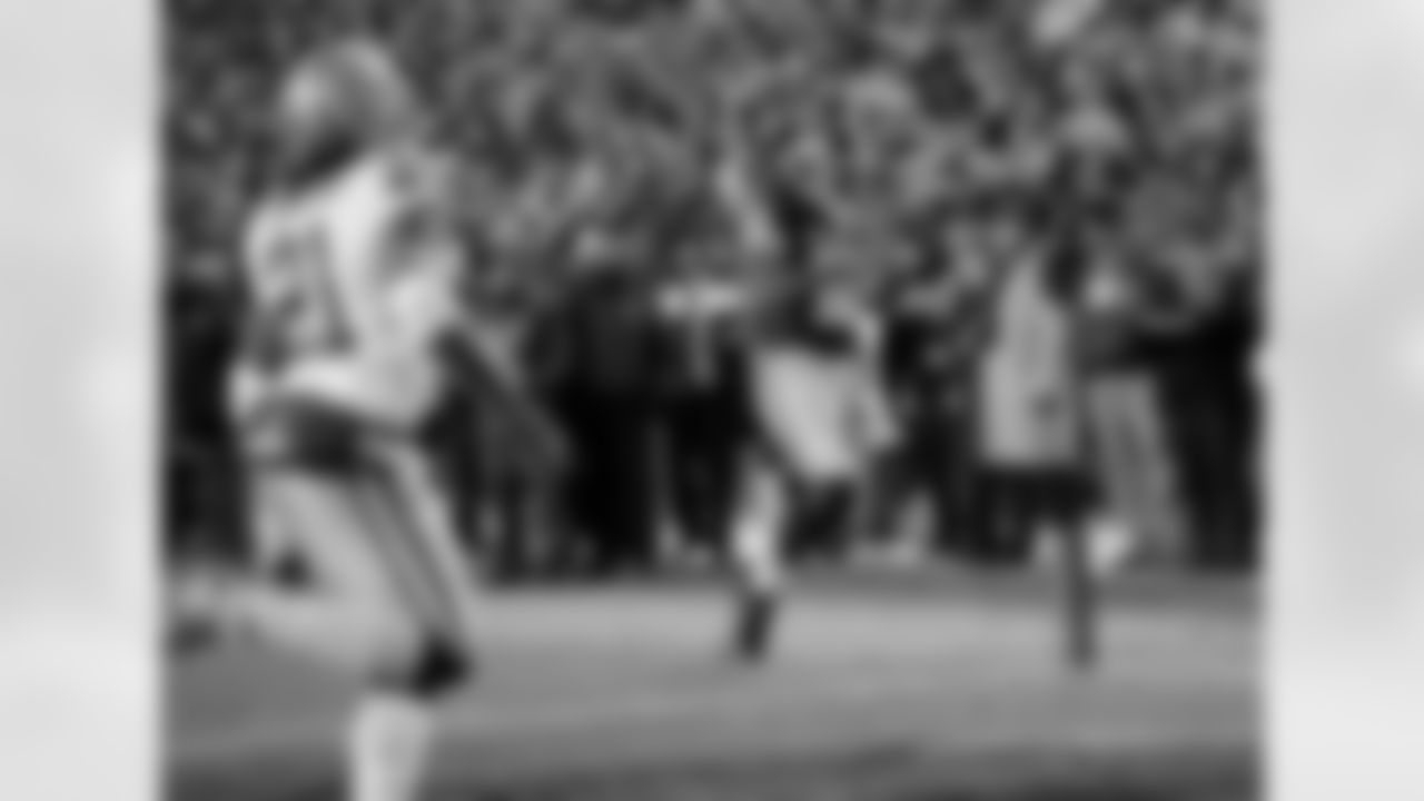 No. 4: Touchdown RG3. Robert Griffin III scrambles left and runs for a 10-yard touchdown. Griffin III set the record for most rushing yards by a rookie QB in Redskins' history.