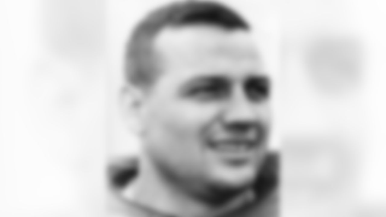 Washington Redskins All-Pro LB Sam Huff.