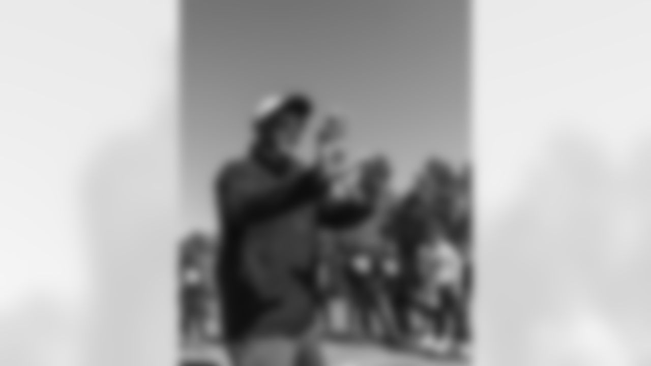 Legends056