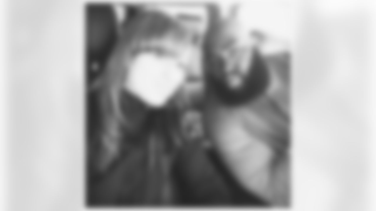 morganmoses_76
WCW. Carrot top flow with the wife@msjessmarie_