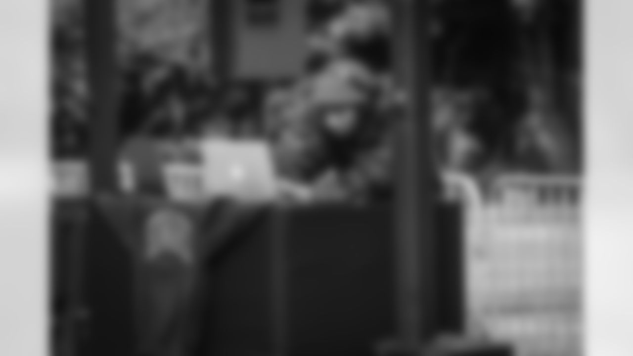 09252022 Week 3 Gameday Activations KC10524