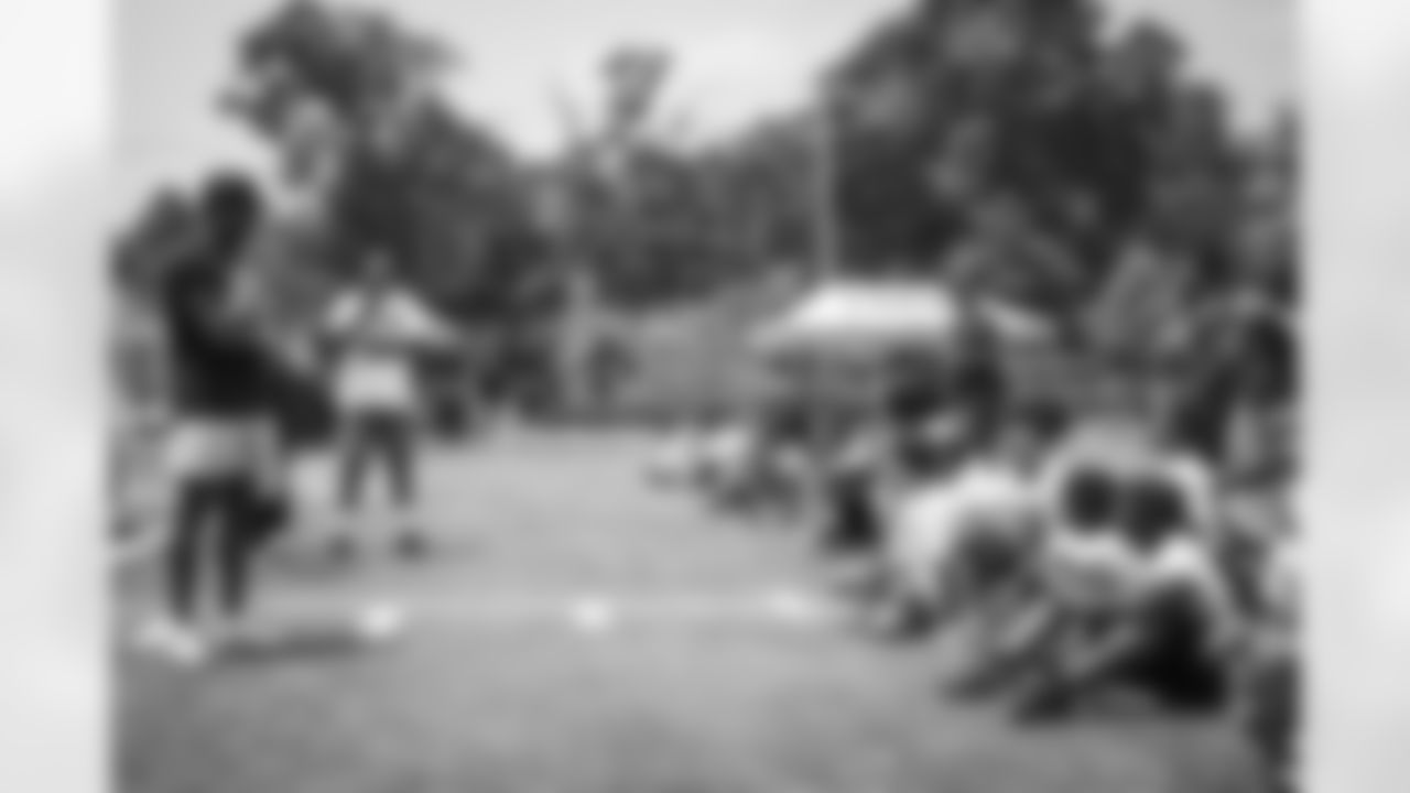 Terry McLaurin Football Camp Gallery33586