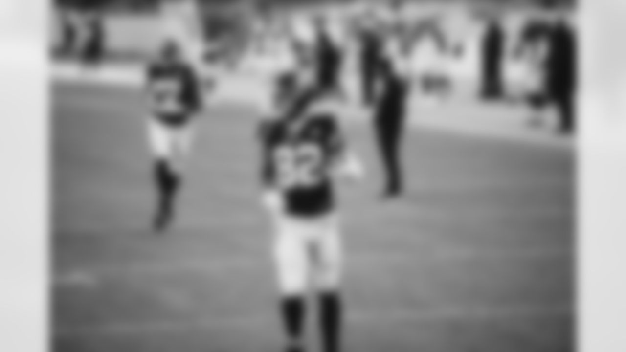 12-20-27_vsPanthers_Pregame-02