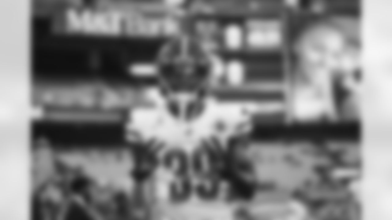 S Jeremy Reaves
