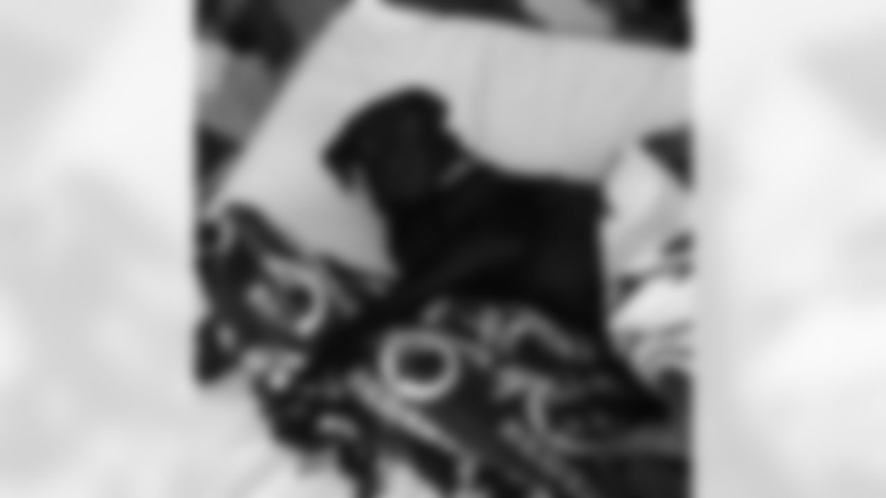 rookiestatus#HTTR #SKINS #PUP #LoveOfMyLife#SleepInStyle #2Chainz #2Blanketz I missed the junk out of this one