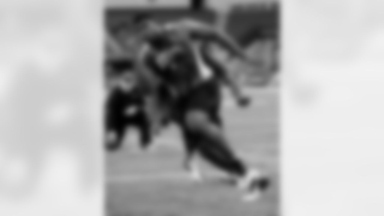 D.J. Fluker participates in individual drills at the 2013 NFL Scouting Combine.