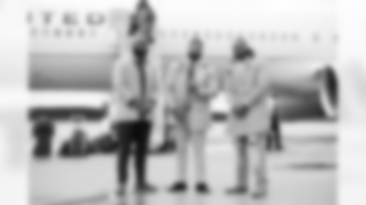 102718Travel-022