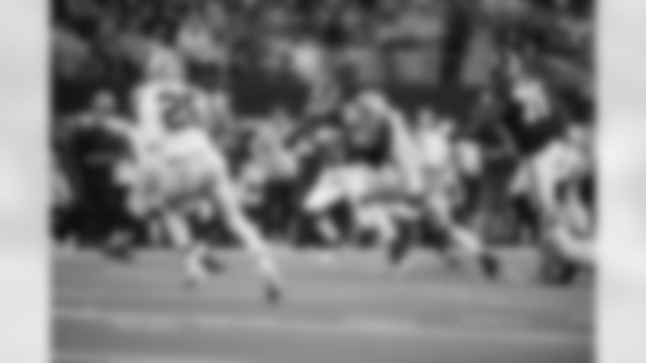 112218DALvsWAS074