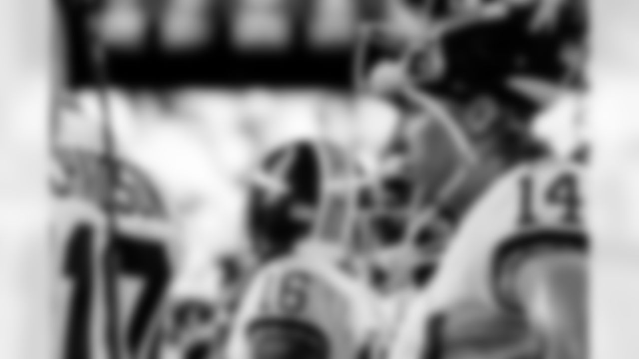 080918-WASvsNE-Faces-230