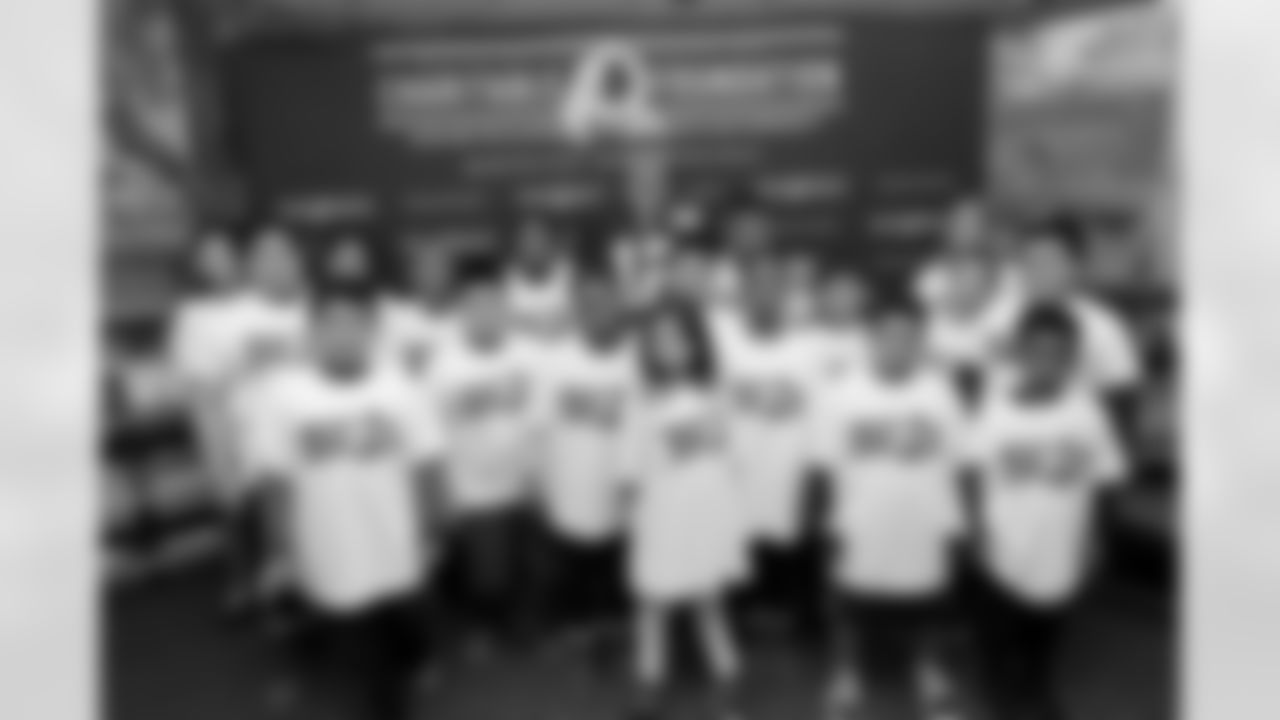 110918Read018