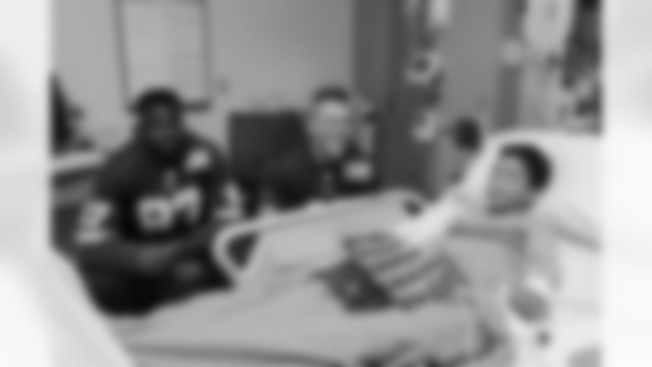 washington_redskins_inova_children_hospital_visit_034