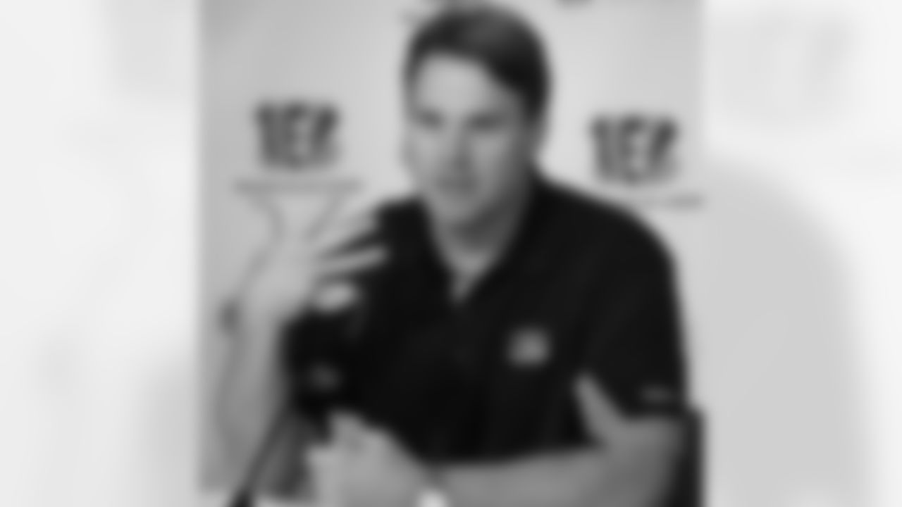 Excluding interim coaches, Gruden, 46, becomes the team's youngest head coaching hire since hiring eventual Pro Football Hall of Famer Joe Gibbs at 40 years of age in 1981.