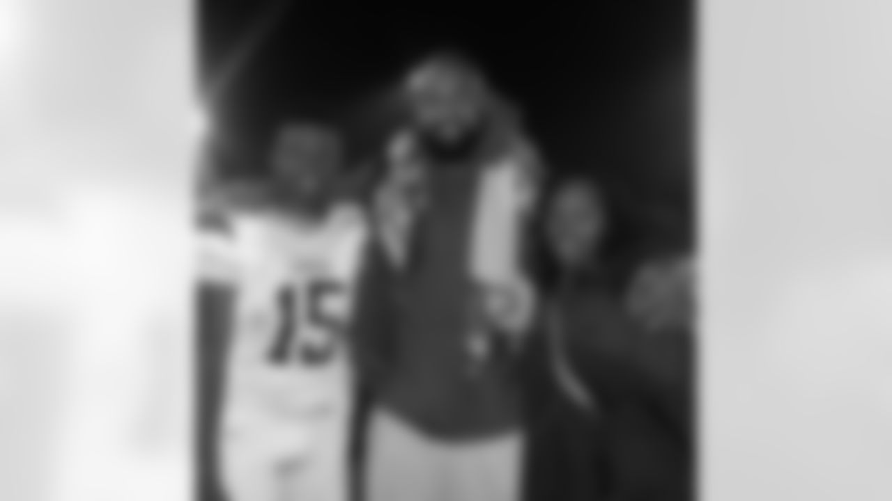 @hatcher97: So proud of my son, he's really growing into a hell of a young man as well as a football player. @nathat1