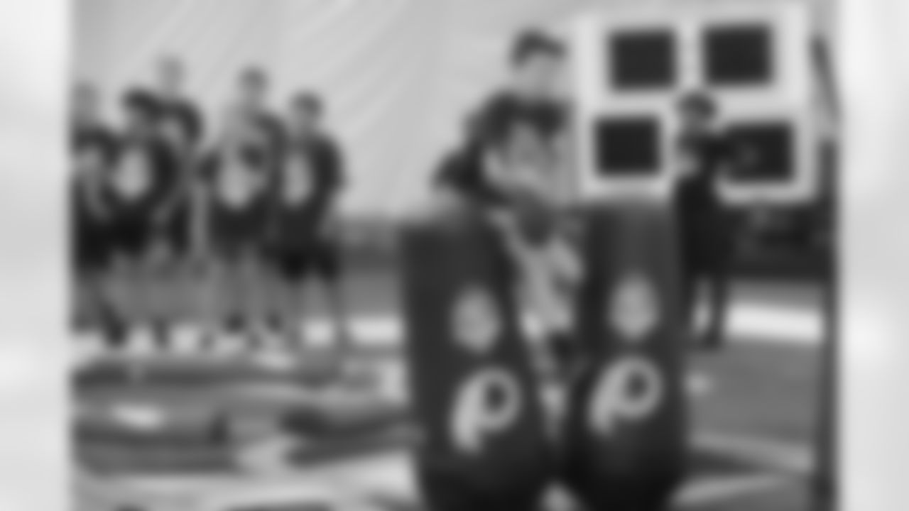 washington_redskins_gatorade_junior_camp_067