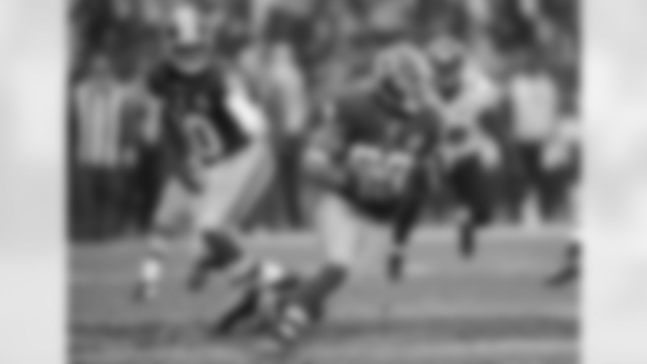 No.11: Displaying His Versatility. Redskins' WR Pierre Garcon taking a handoff on an end around against the Ravens in Week 14.