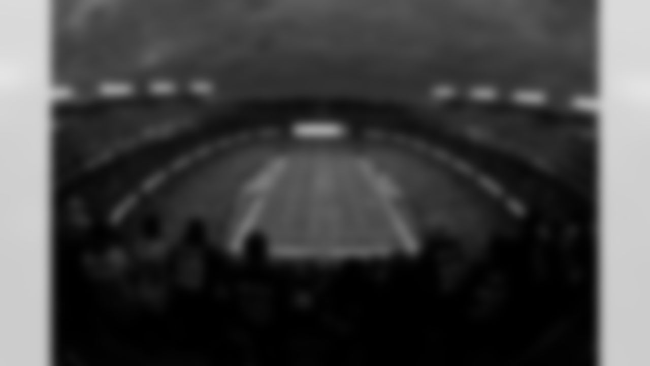 The Redskins hosted the Seahawks in the NFC Wild Card Round.