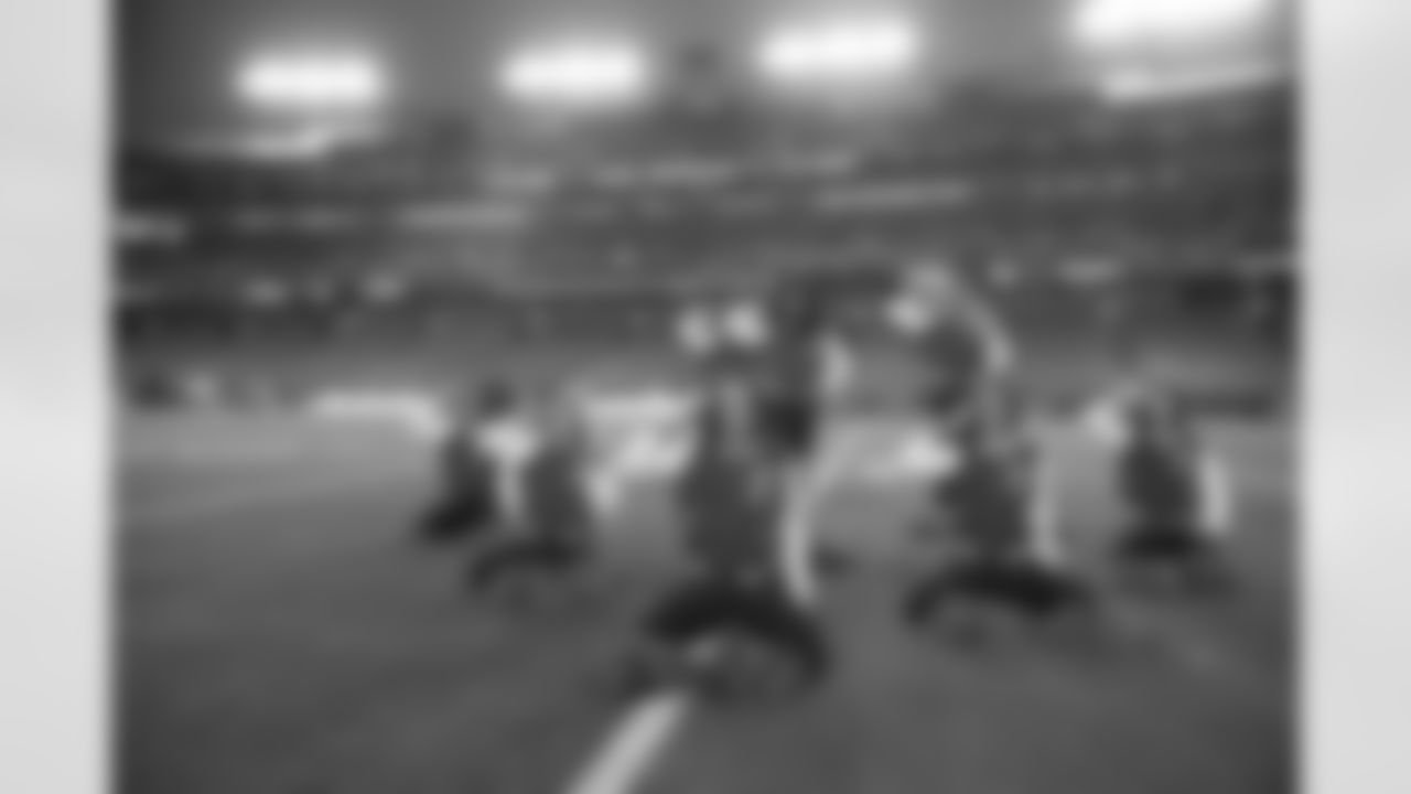 Warm-ups
WAS vs. DAL
Dec. 7, 2015