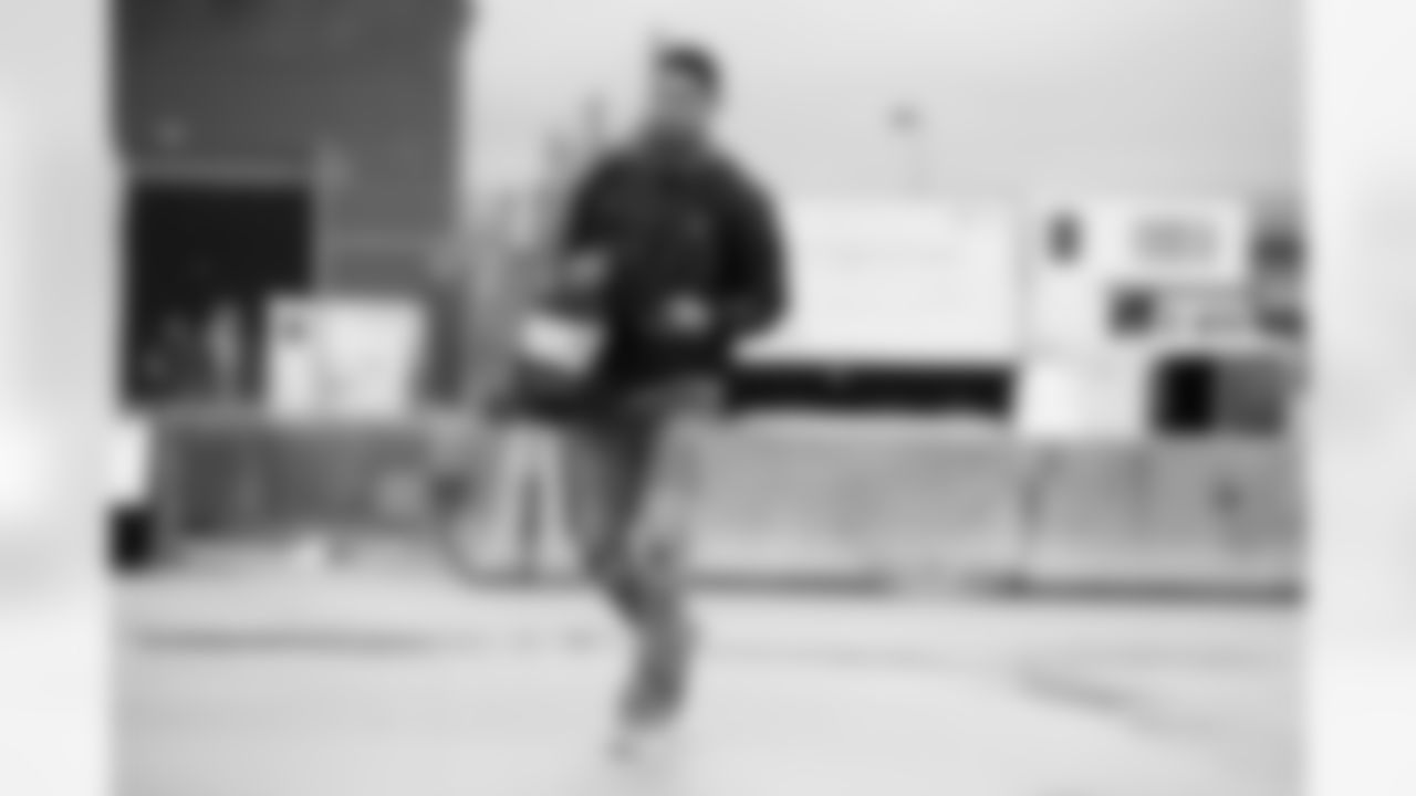 102718Travel-028