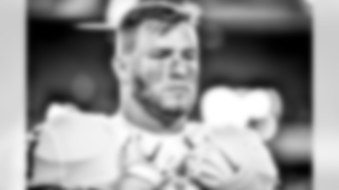LB Will Compton