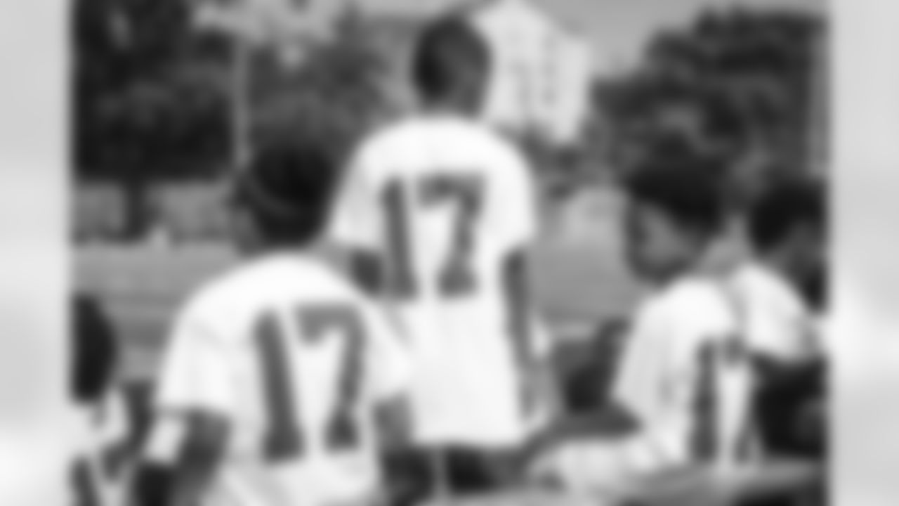 Terry McLaurin Football Camp Gallery33523