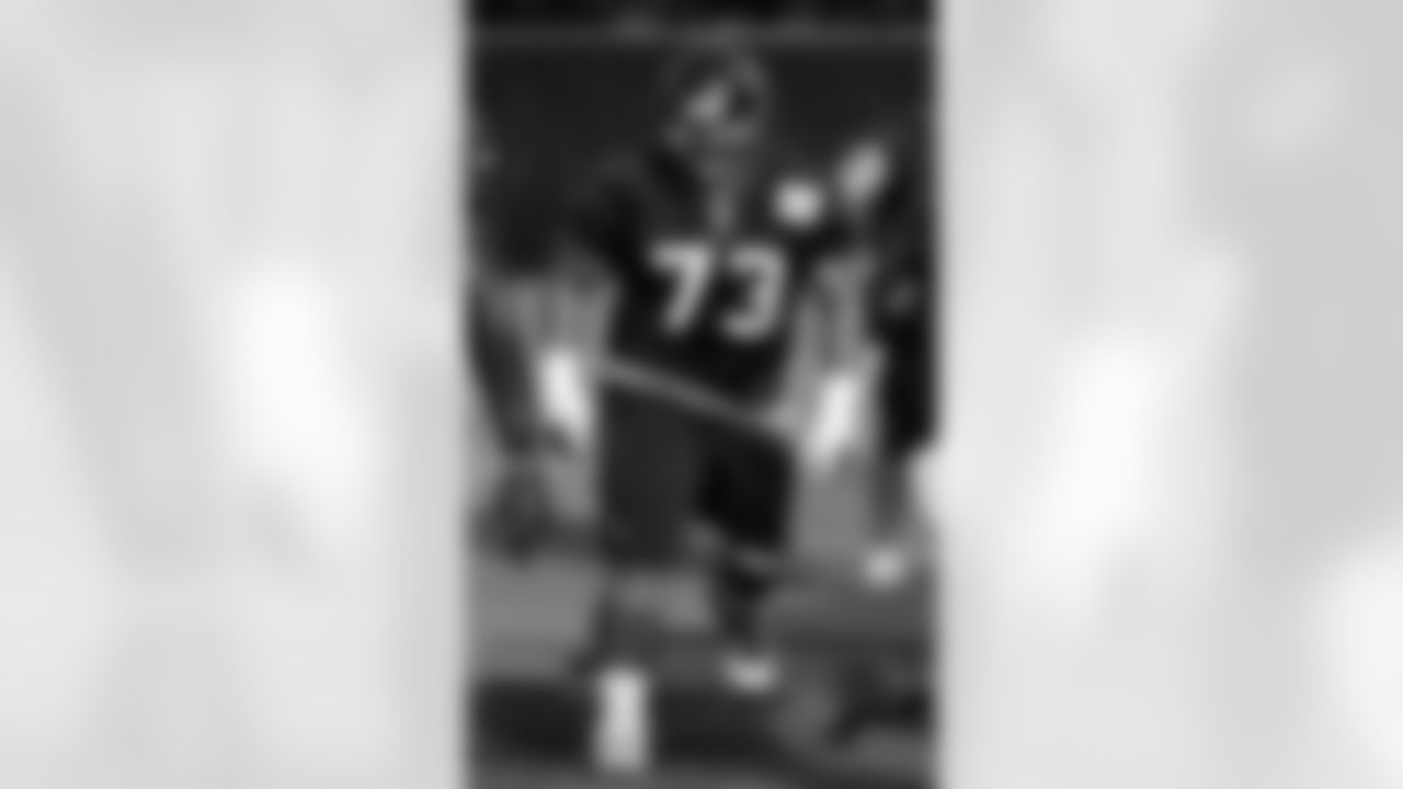 Defensive lineman Hebron Fangupo