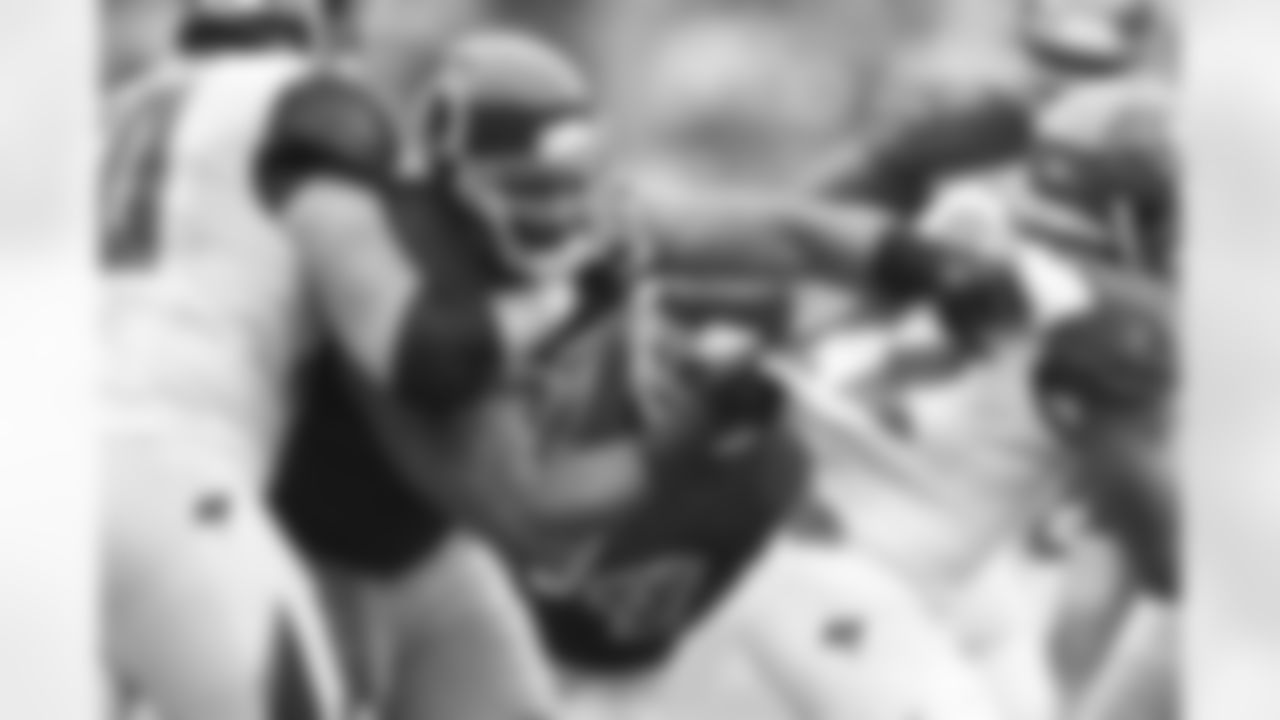 Jason Hatcher (5 TFL)