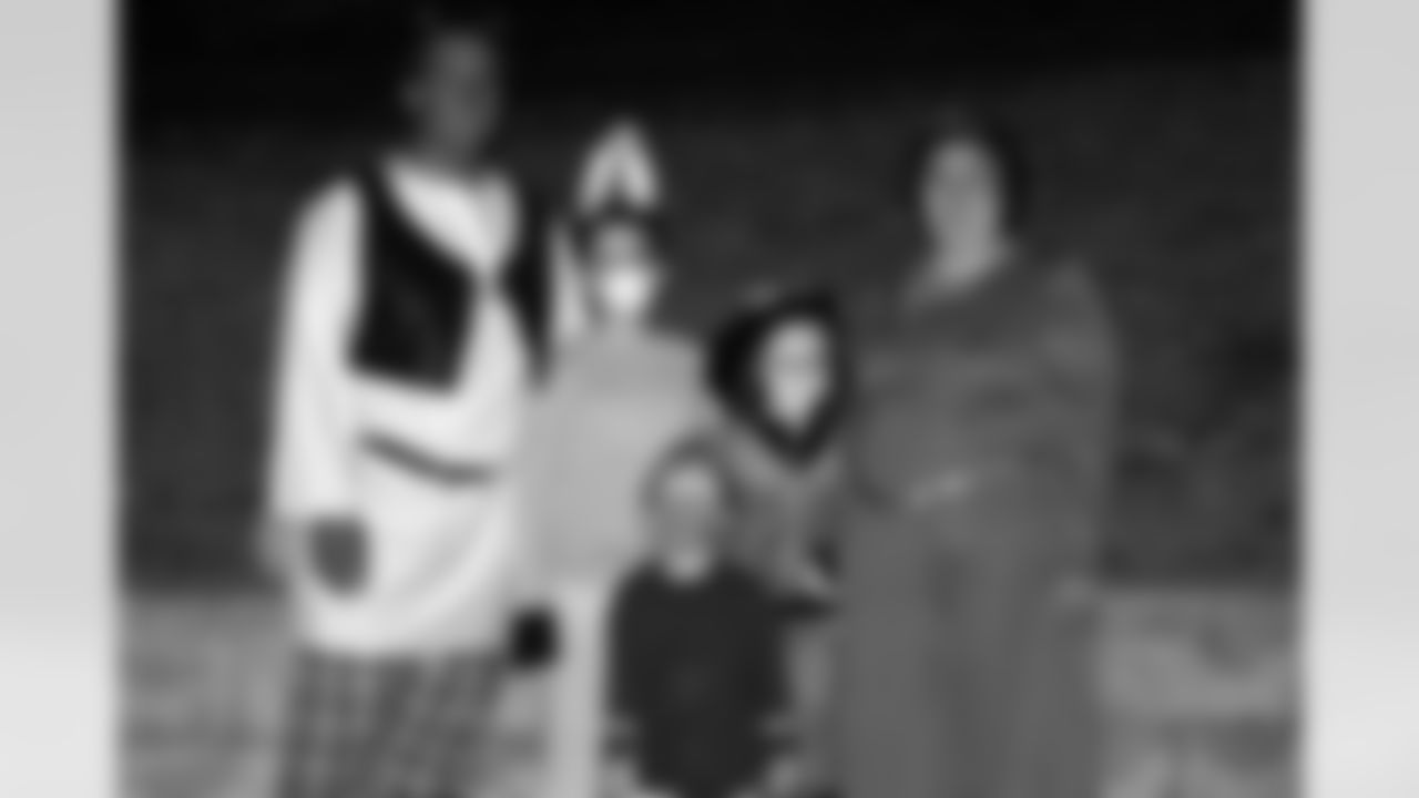 Kids Club Halloween Costume Contest