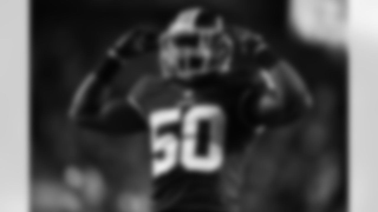 LB Martrell Spaight - 219 Snaps