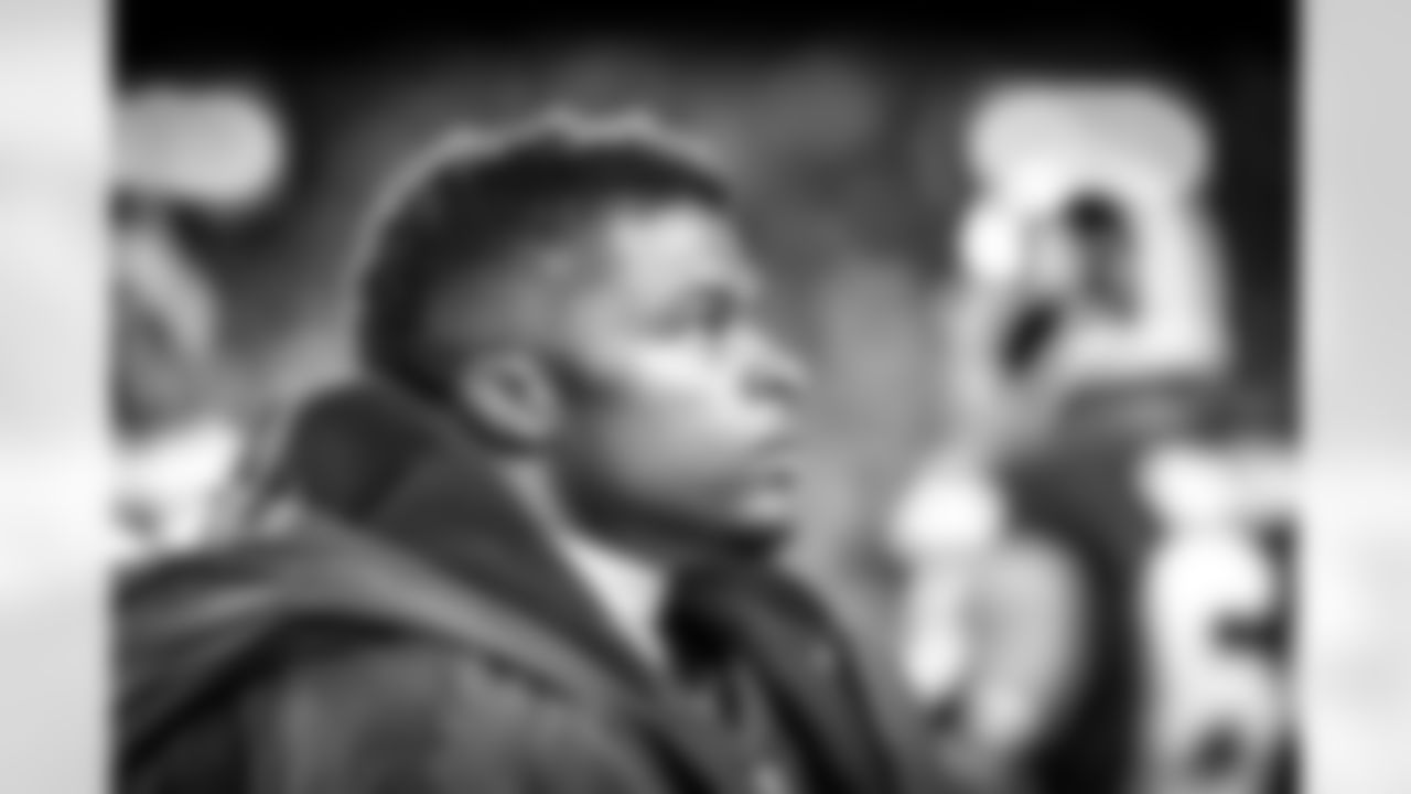 RB Chris Thompson
