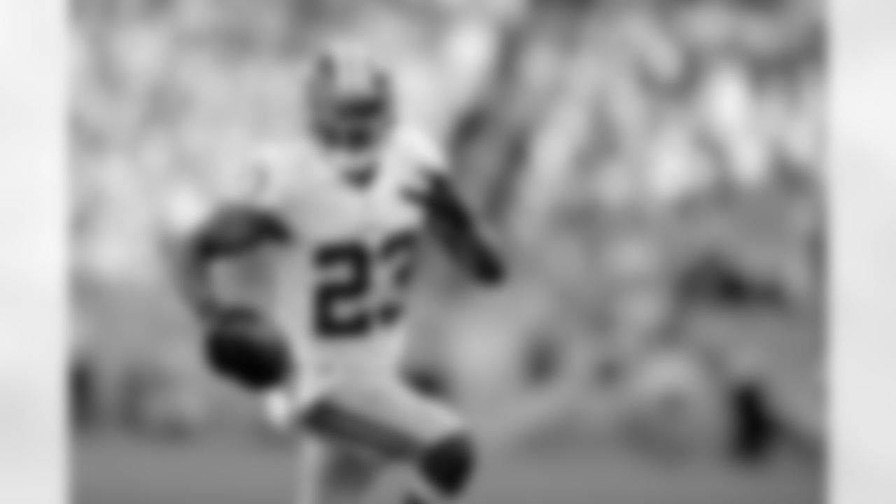 DeAngelo Hall