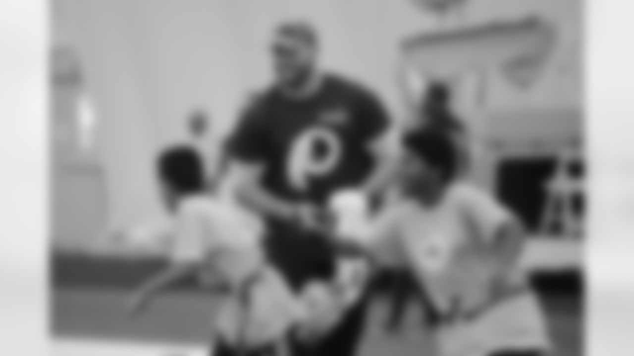 washington_redskins_fuel_up_play_60_030