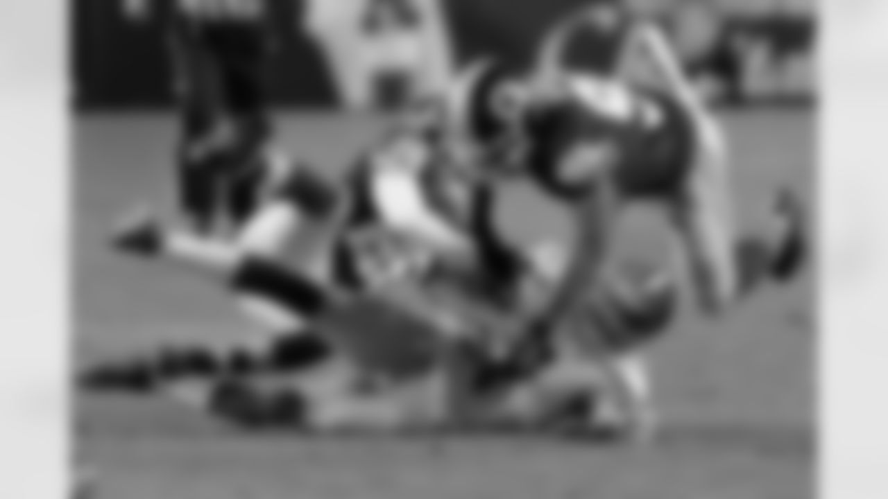 No. 4: Amazingly Consistant- Brian Orakpo sacks 49ers quarterback Colin Kaepernick which tied Ryan Kerrigan for the team lead in sacks at 6.5. Orakpo has recorded at least one sack in four straight games.