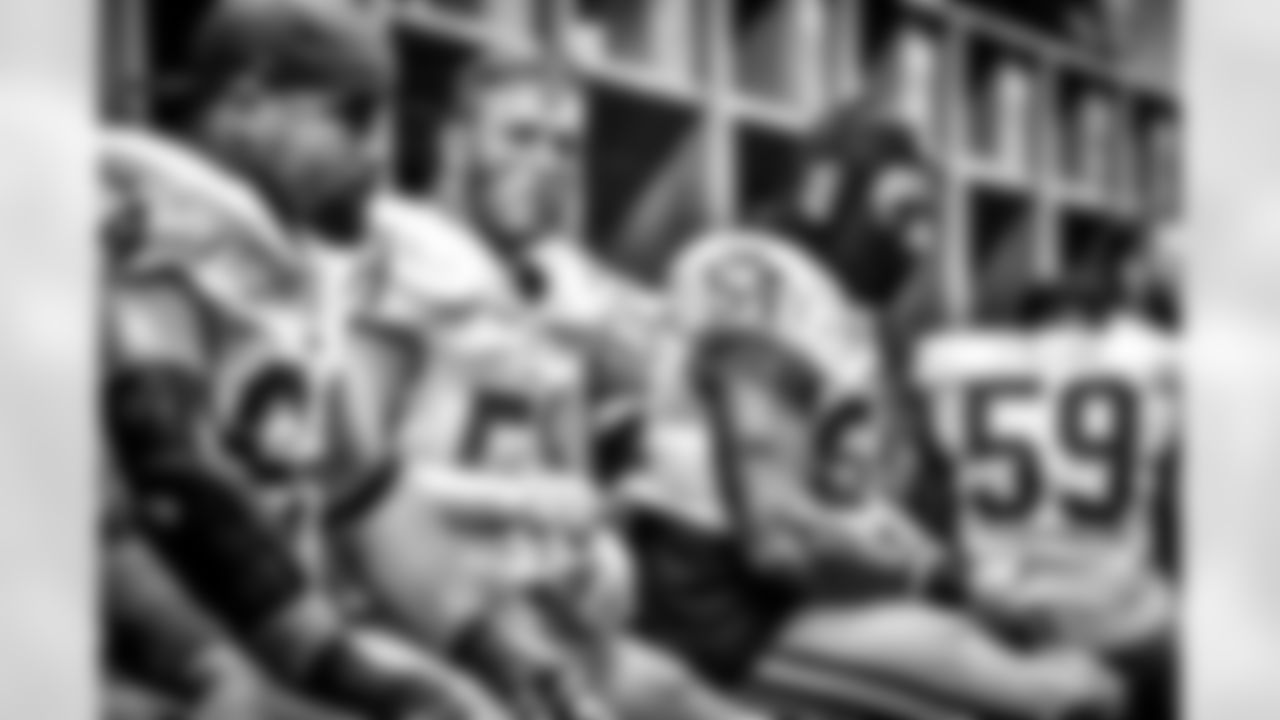 LB Will Compton