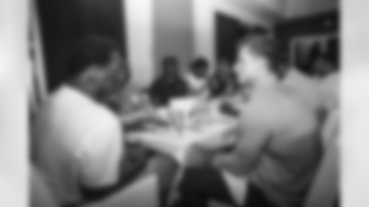 06012022 Rookie Dinner 017