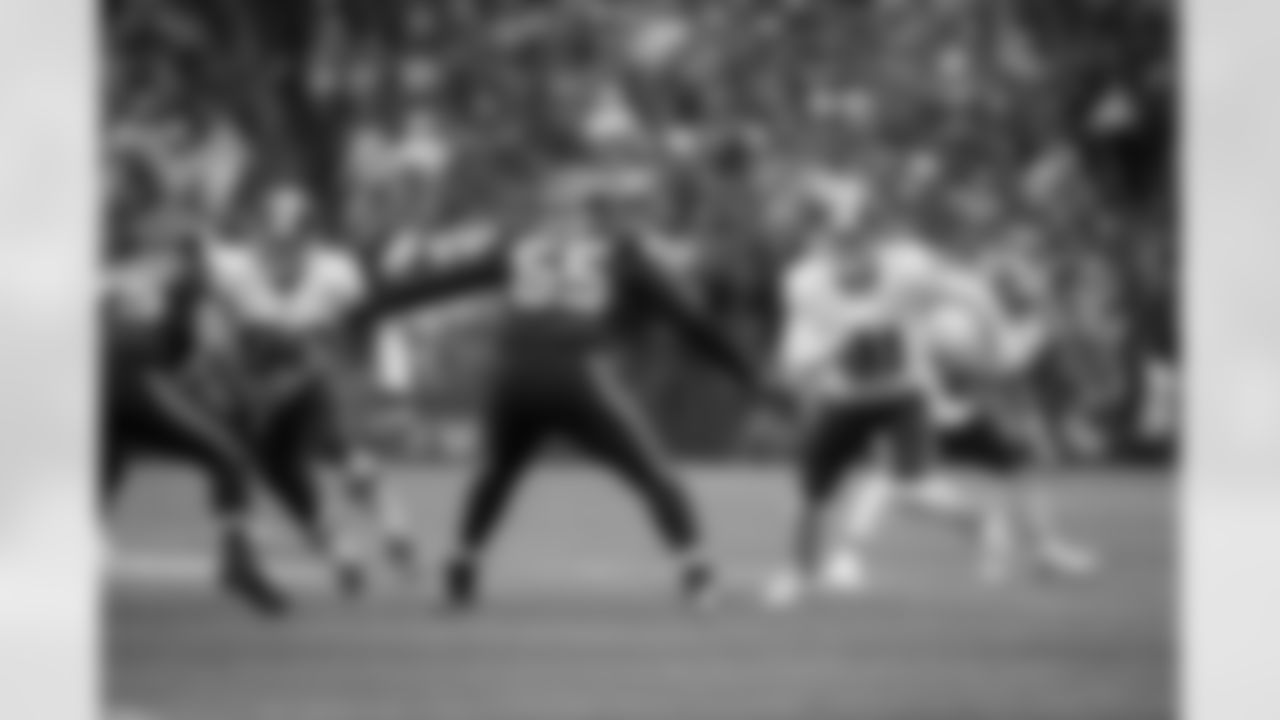 On Sunday November 5, 2017 the Washington Redskins defeated the Seattle Seahawks 17-14 at CenturyLink Field in Seattle, Washington.