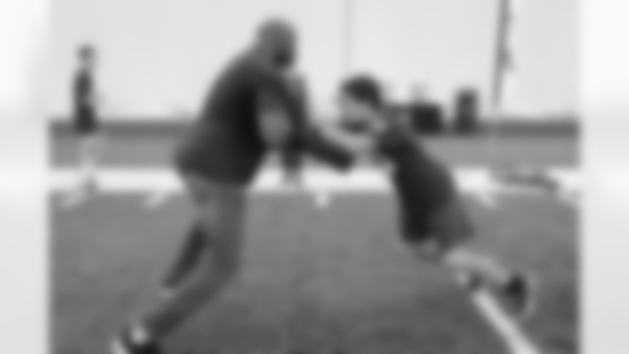 washington_redskins_gatorade_junior_camp_065