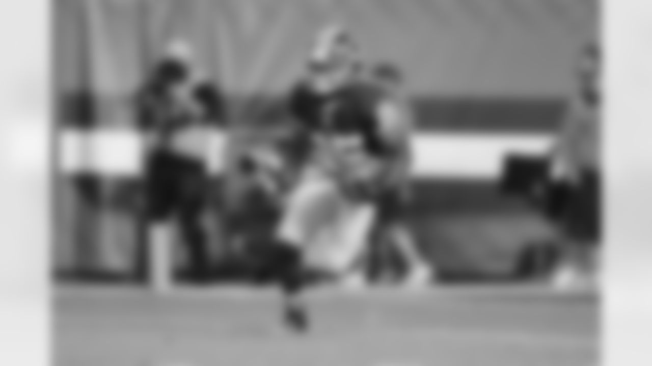 RB Chris Thompson