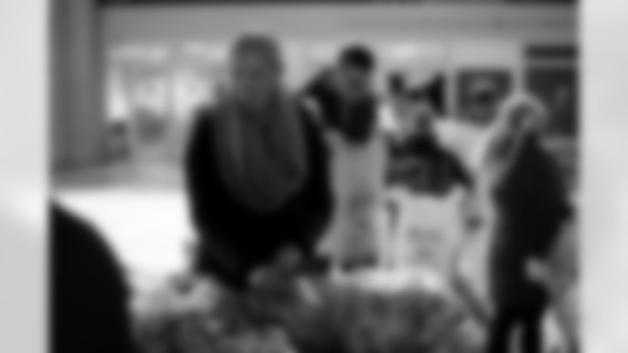 111218HarvestFeast035