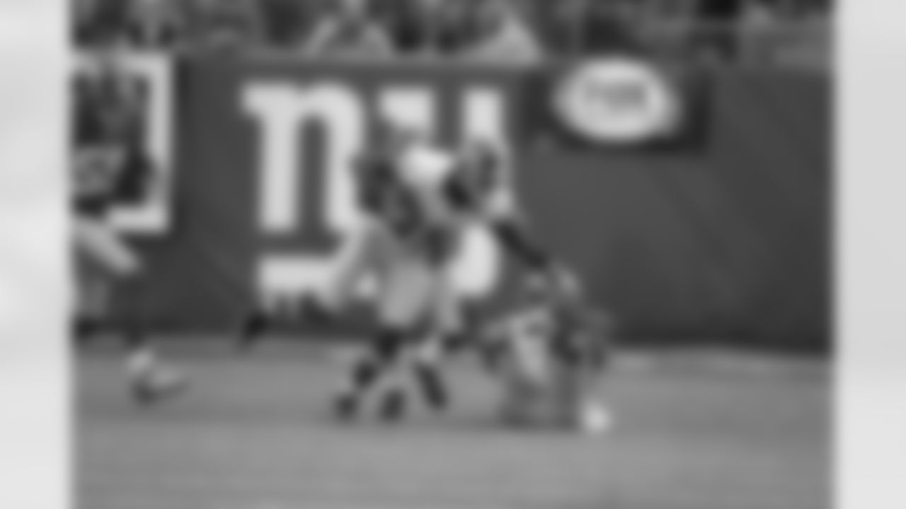 No.5: Stiff Arm. Against one of their divisional rivals, Redskins WR Josh Morgan shakes off two Giants players as he went on to catch two passes for 17 yards and a TD.