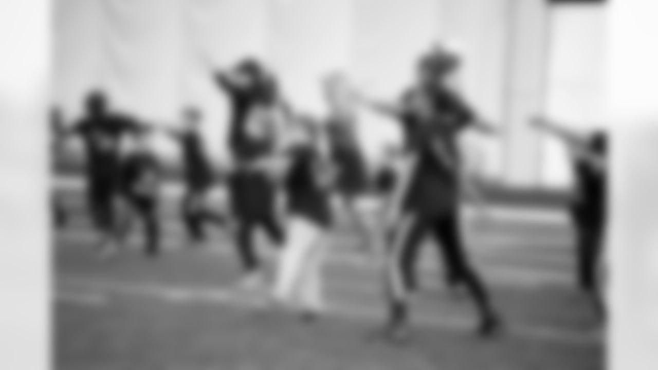 111117FamilyFitDay030