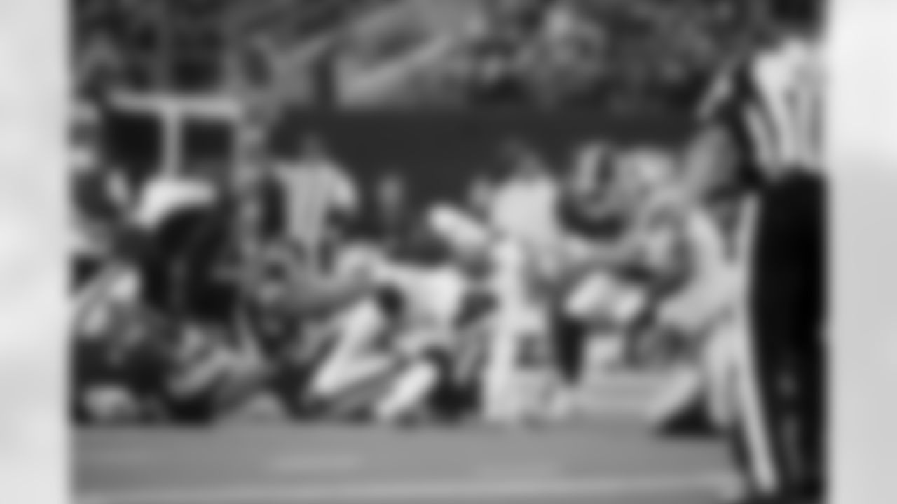 112218DALvsWAS006