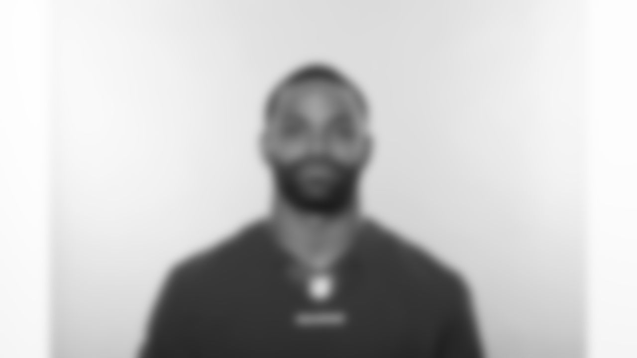 TE Niles Paul