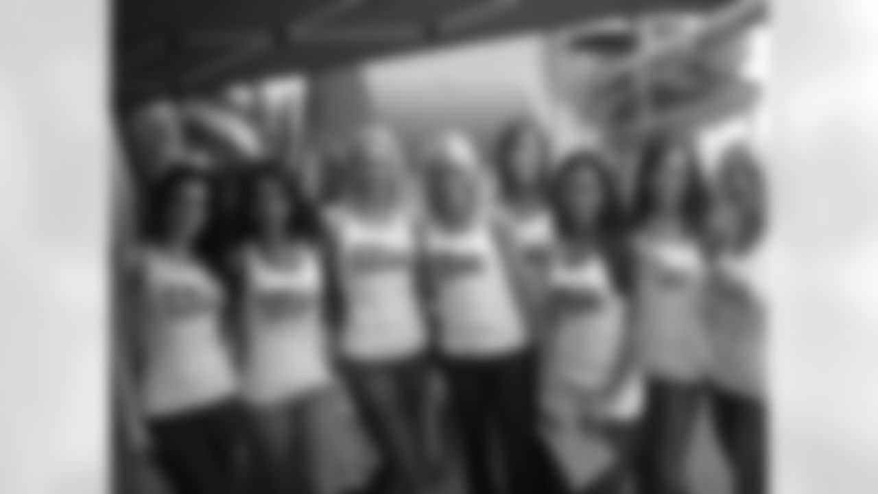Pro Bowl Cheerleaders Guam Tour