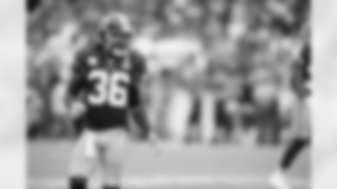 S D.J. Swearinger Sr.