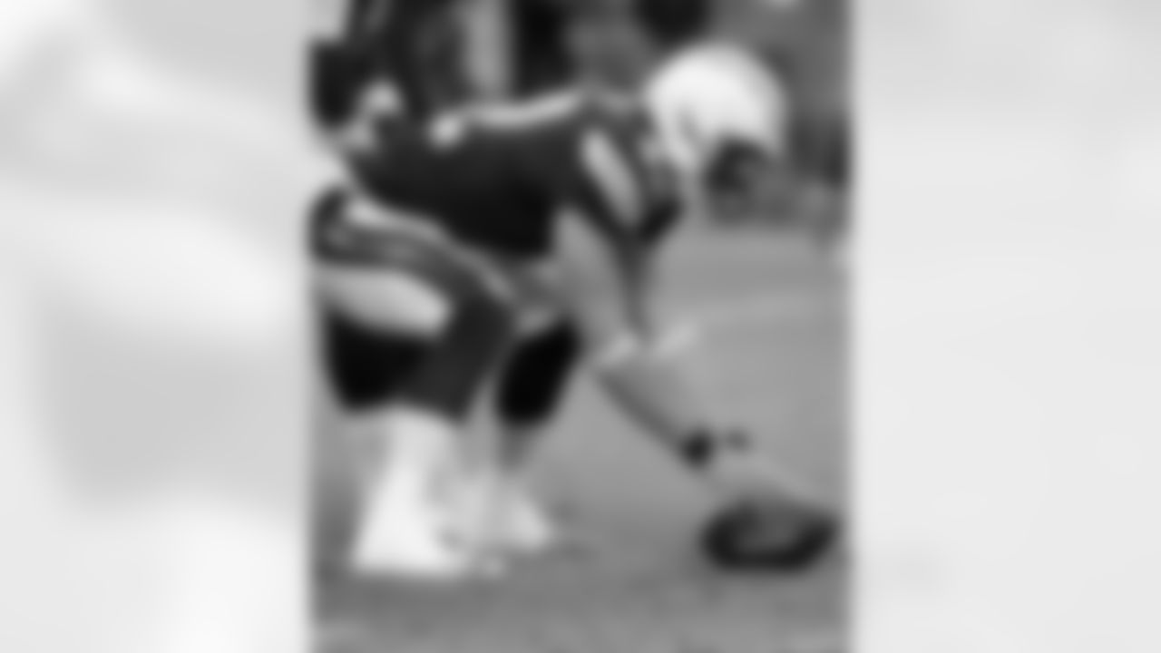 Long snapper Kyle Nelson