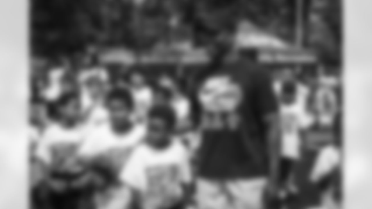 Terry McLaurin Football Camp Gallery33547