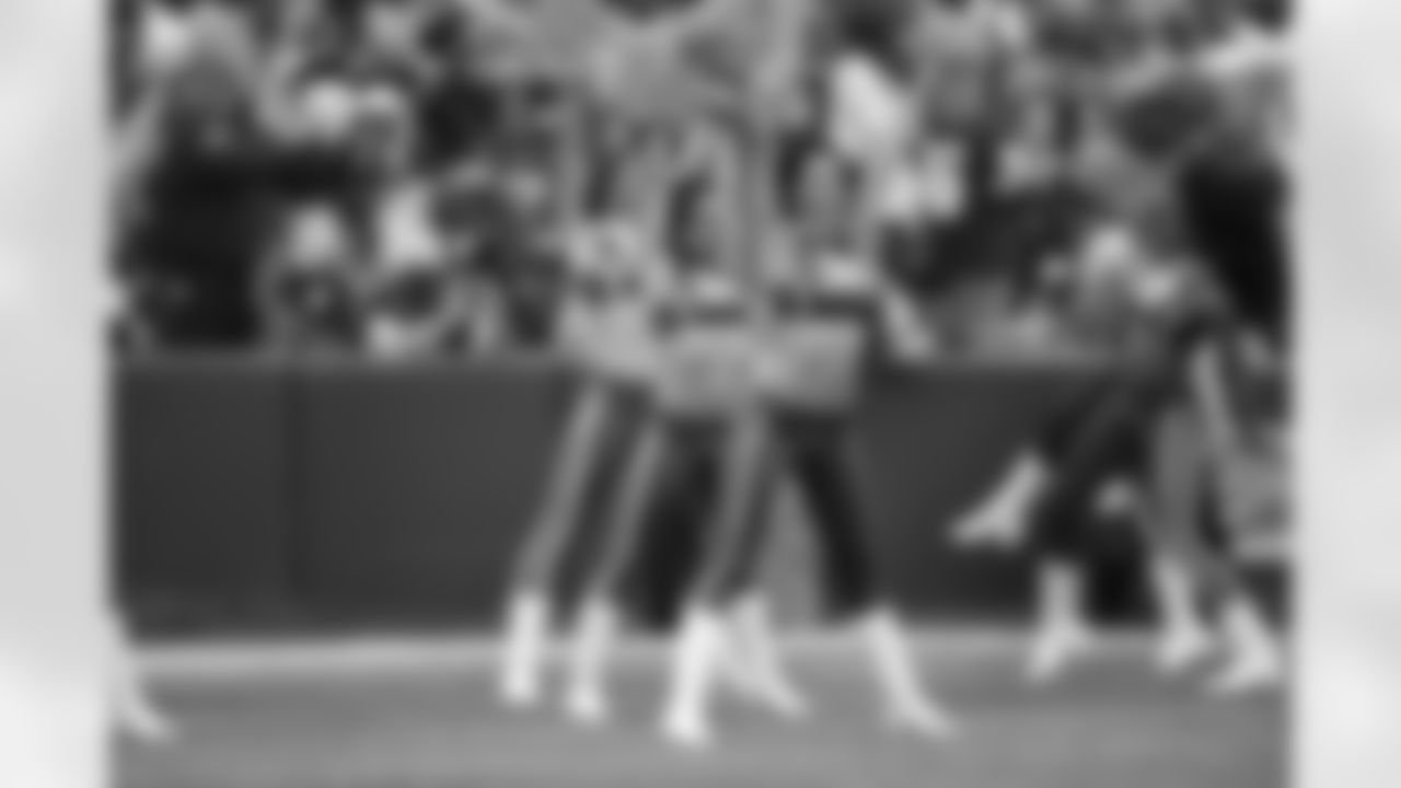 WAS vs. PHI
October 4, 2015
Breast Cancer Awareness Game