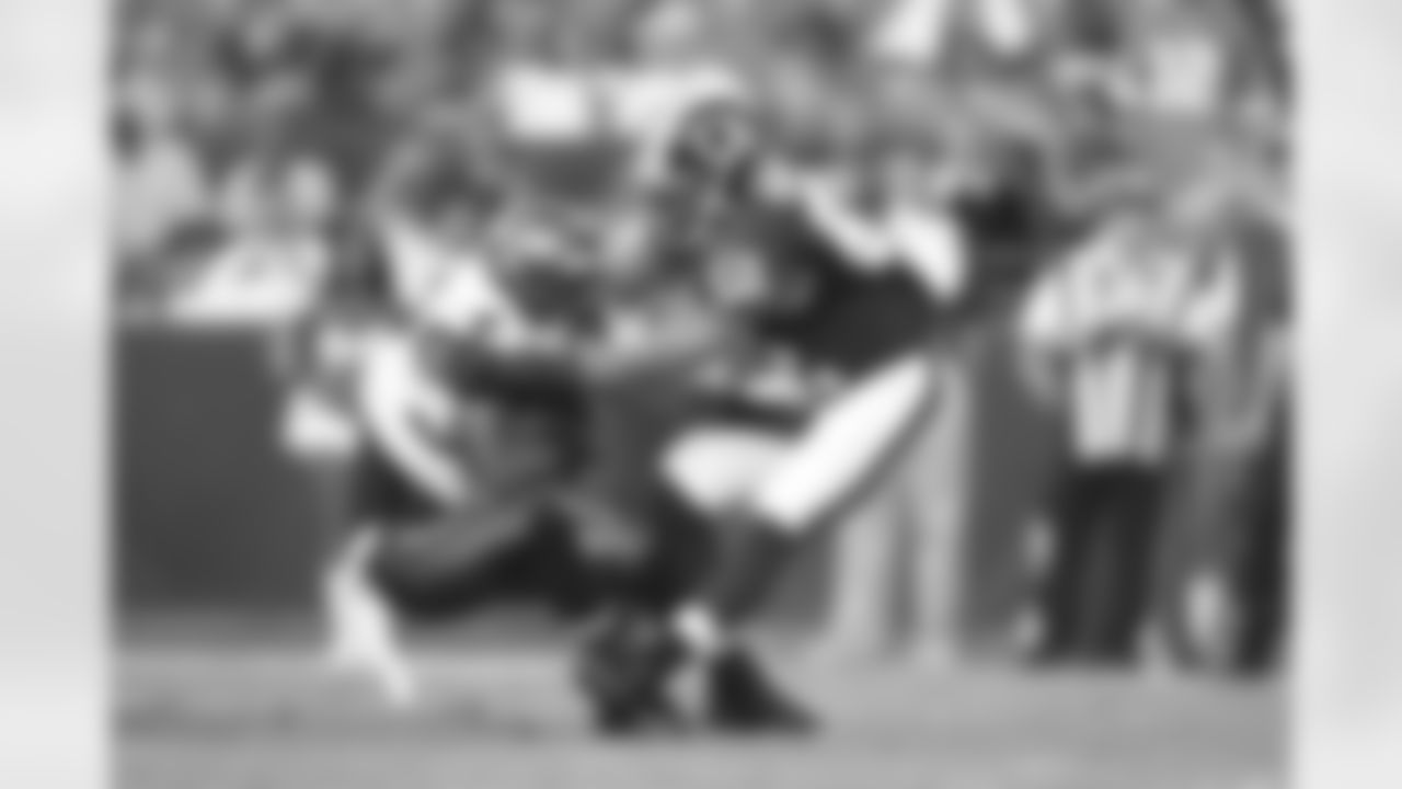 MLB -- Keenan Robinson