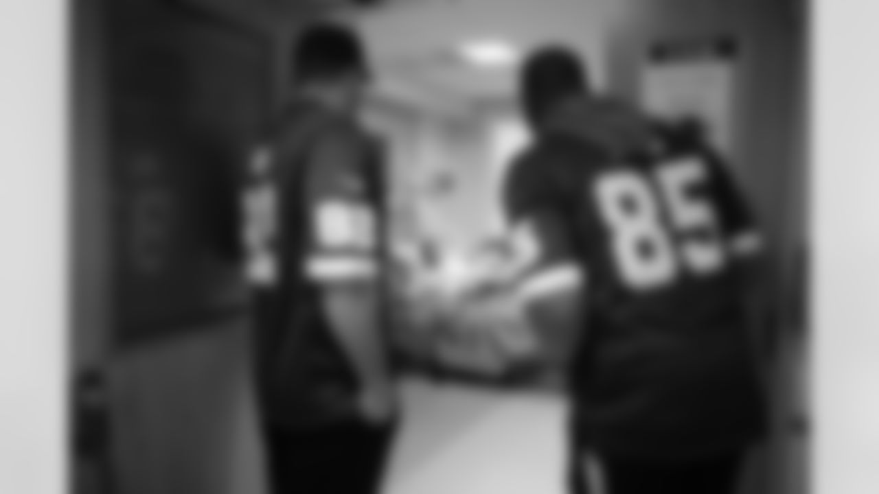 washington_redskins_inova_children_hospital_visit_014