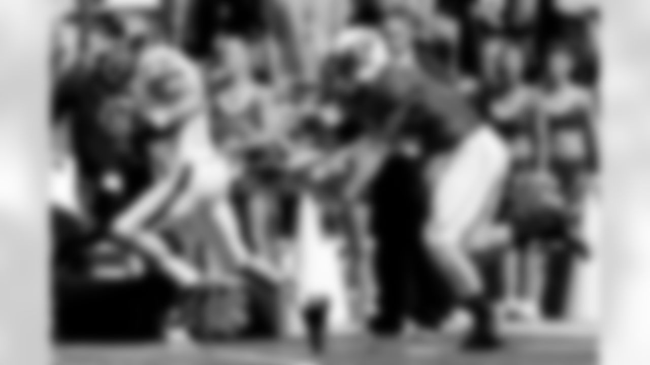 Nick Williams WR, Connecticut